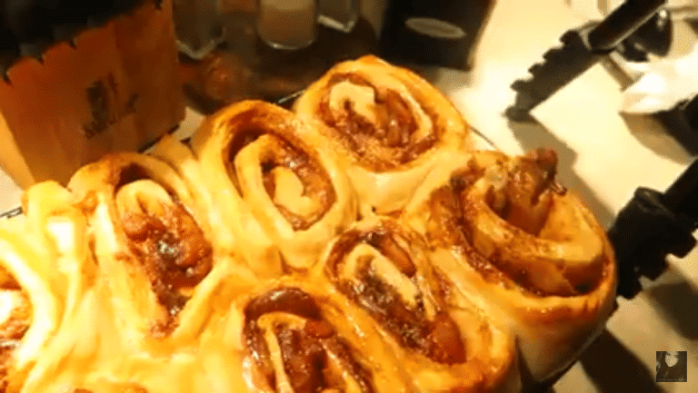 The Kneady Homesteader’s Apple Cinnamon Rolls