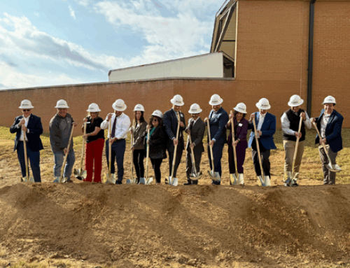 WRH Oncology & Infusion Center Holds Groundbreaking